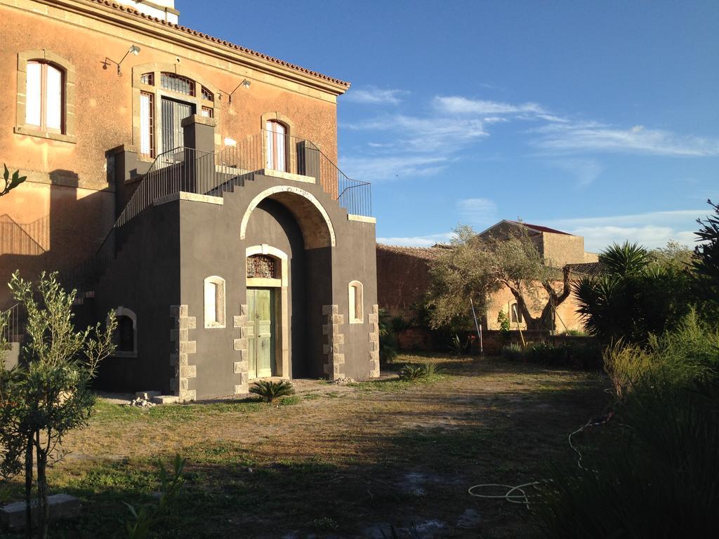 Zahara Pension Carlentini Buitenkant foto